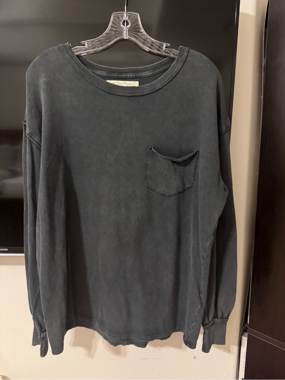 We The Free Washed Charcoal Long-Sleeve Pocket Tee